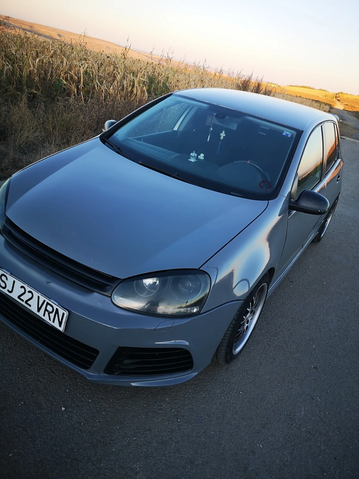 Volkswagen Golf V BKD — front bodywork detail